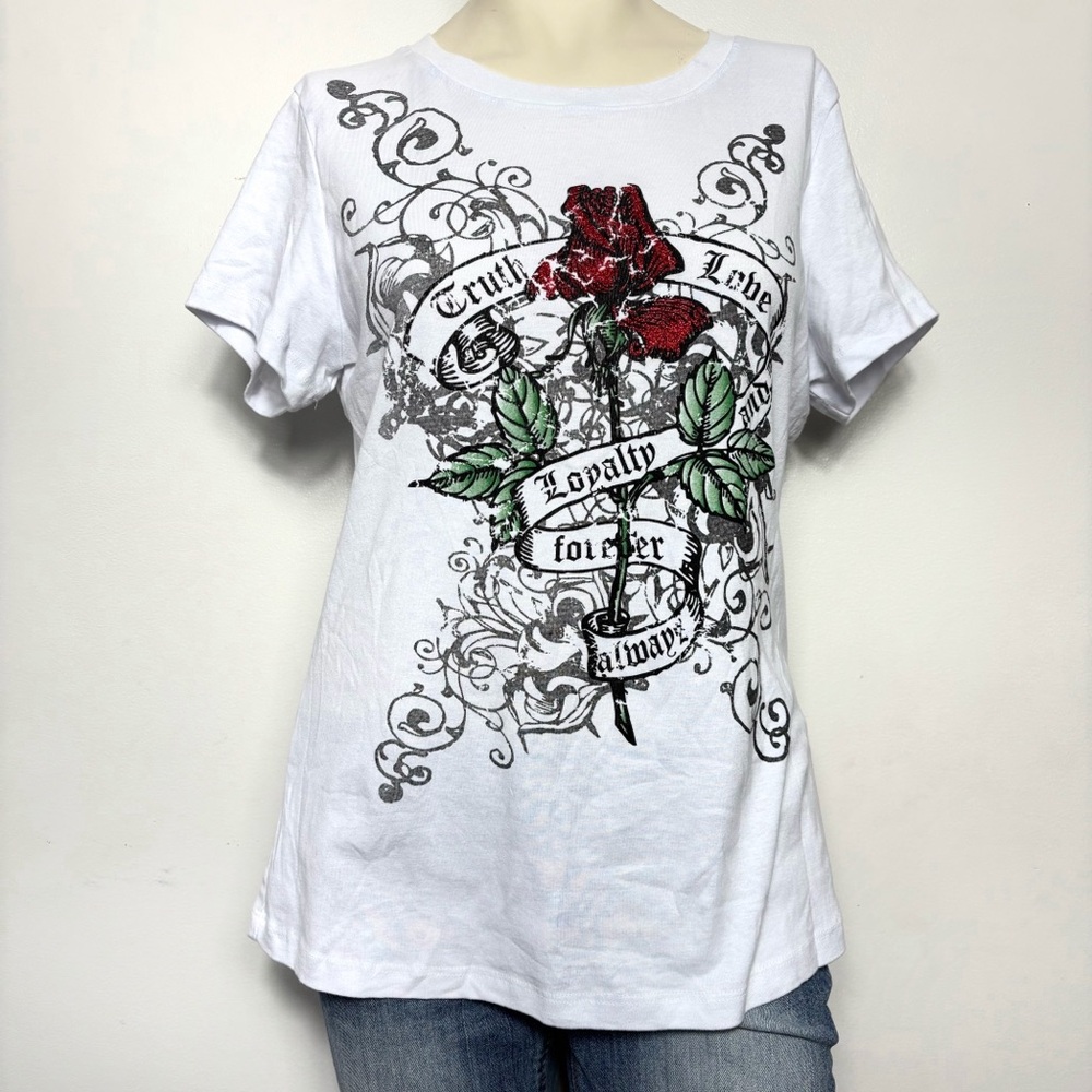 Cleo casual glitter rose graphic tee